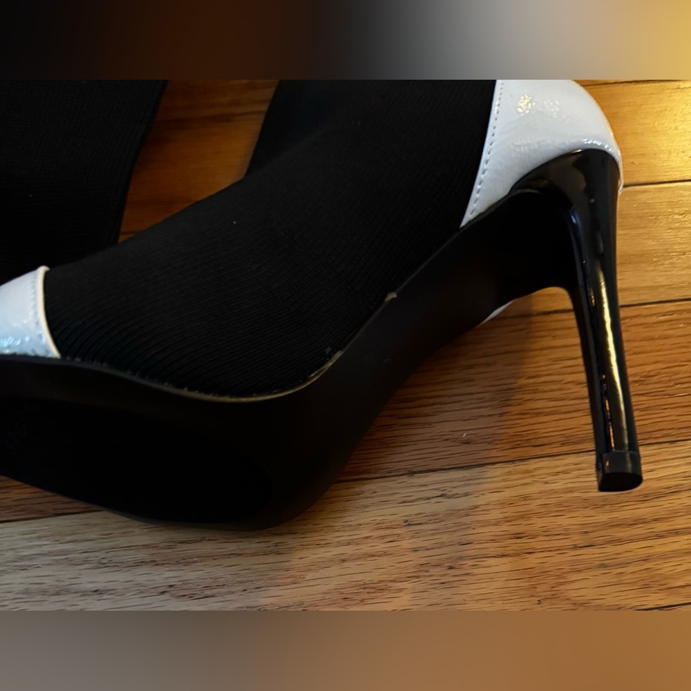 Black and White stretch material and man made material stiletto booties - Picture 4 of 4